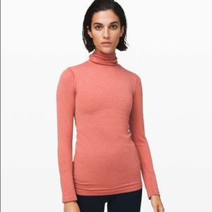 Lululemon Yin Vibes Turtleneck